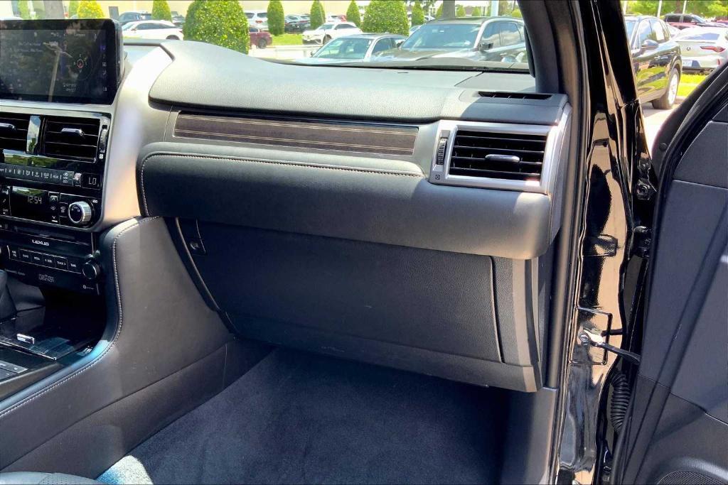 used 2022 Lexus GX 460 car, priced at $56,995