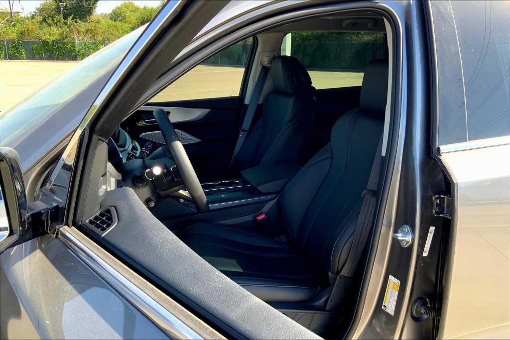 new 2026 Acura MDX car, priced at $53,750