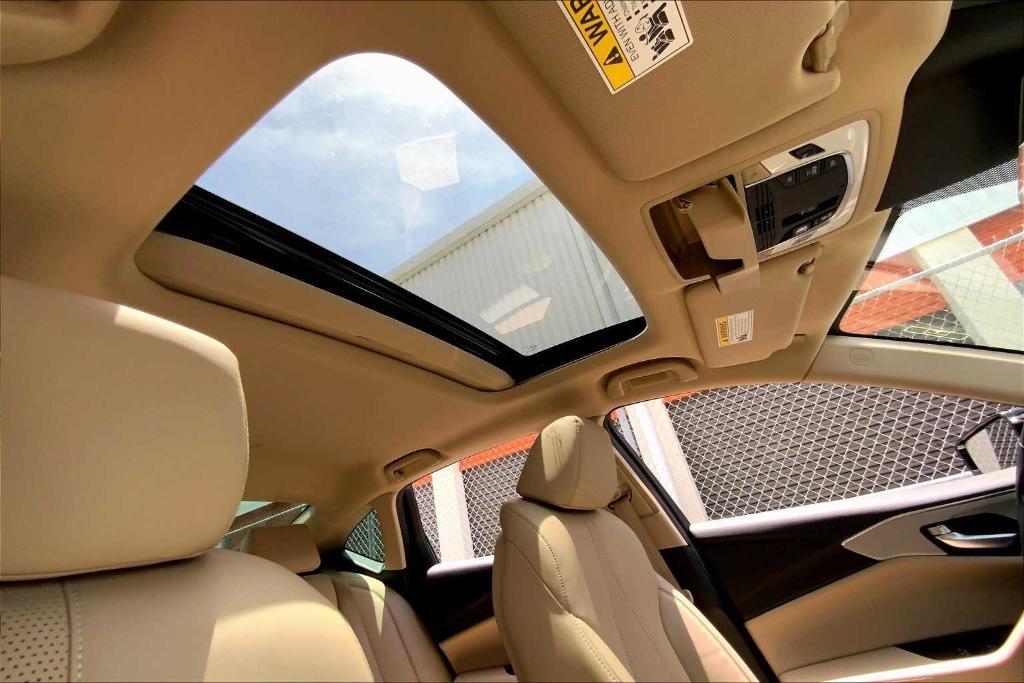 used 2025 Acura TLX car, priced at $38,995