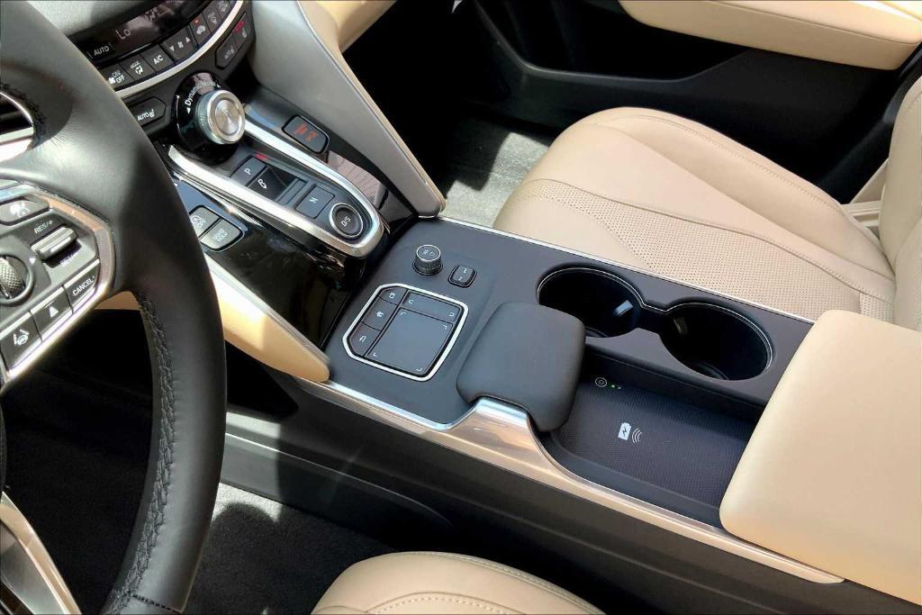 used 2025 Acura TLX car, priced at $38,995