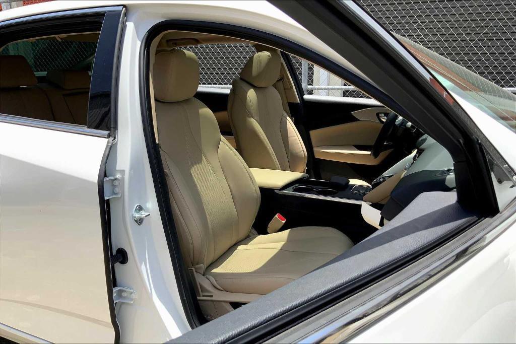 used 2025 Acura TLX car, priced at $38,995