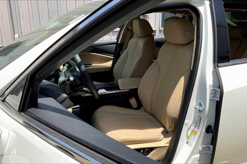 used 2025 Acura TLX car, priced at $38,995