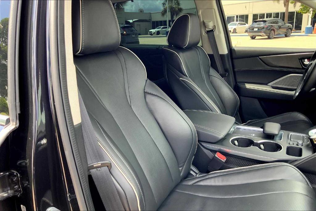used 2023 Acura MDX car, priced at $44,995