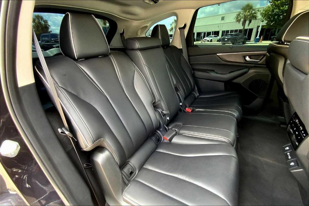 used 2023 Acura MDX car, priced at $44,995