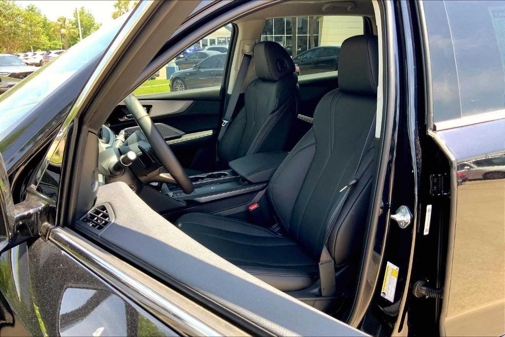 new 2025 Acura MDX car, priced at $53,150