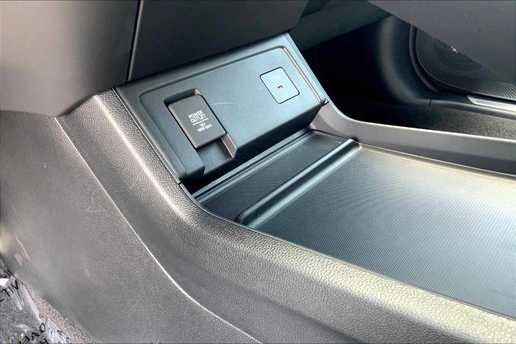 new 2025 Acura RDX car, priced at $46,650