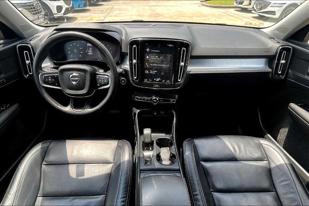 used 2022 Volvo XC40 car, priced at $22,495