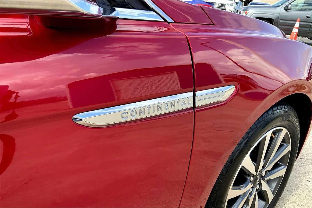 used 2020 Lincoln Continental car, priced at $25,495