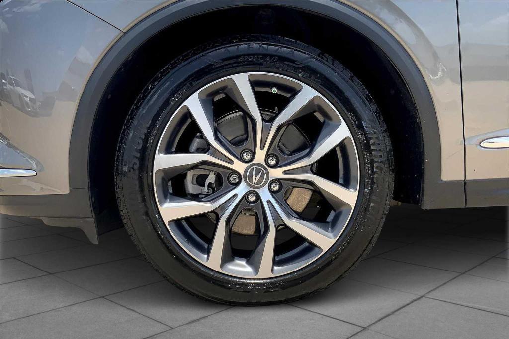 used 2024 Acura MDX car, priced at $38,995