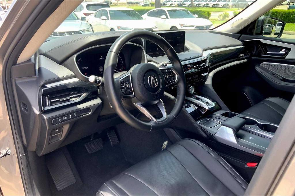 used 2024 Acura MDX car, priced at $38,995