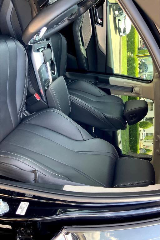 used 2024 Acura MDX car, priced at $48,495