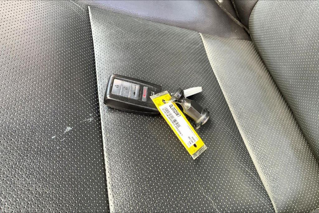 used 2016 Acura RDX car, priced at $13,995