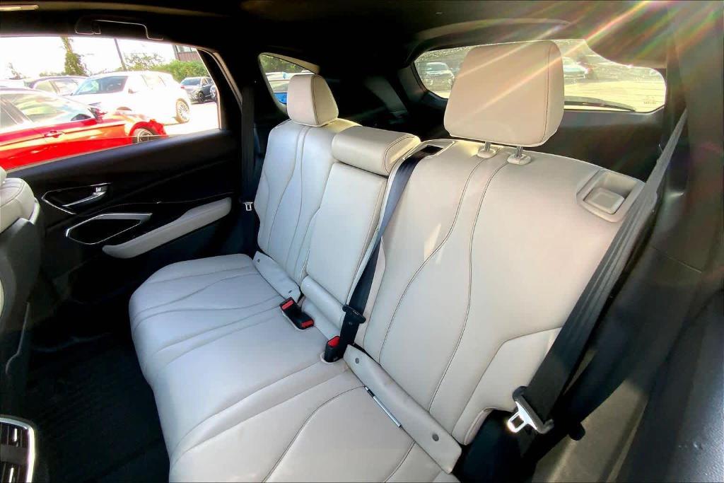 used 2025 Acura RDX car, priced at $40,995