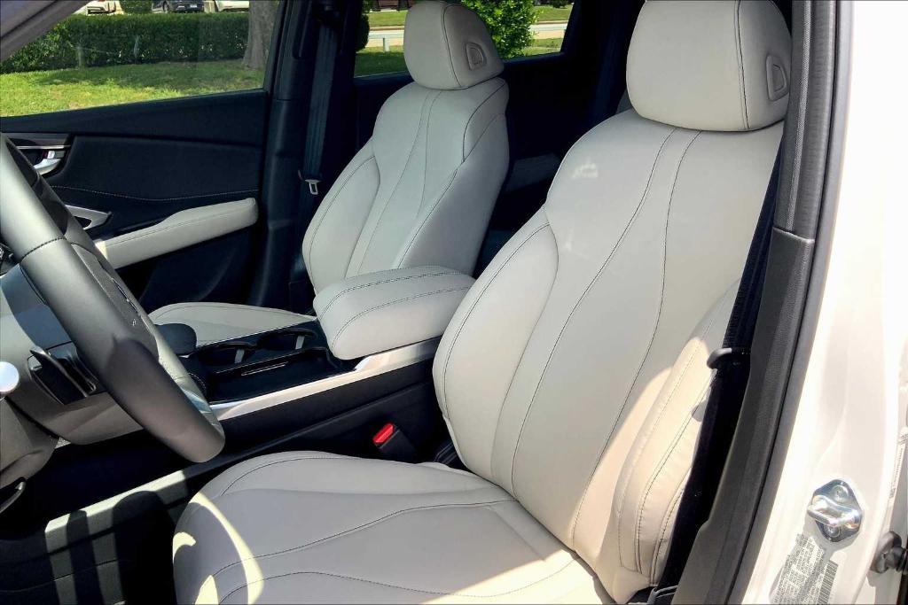 new 2025 Acura RDX car, priced at $46,650