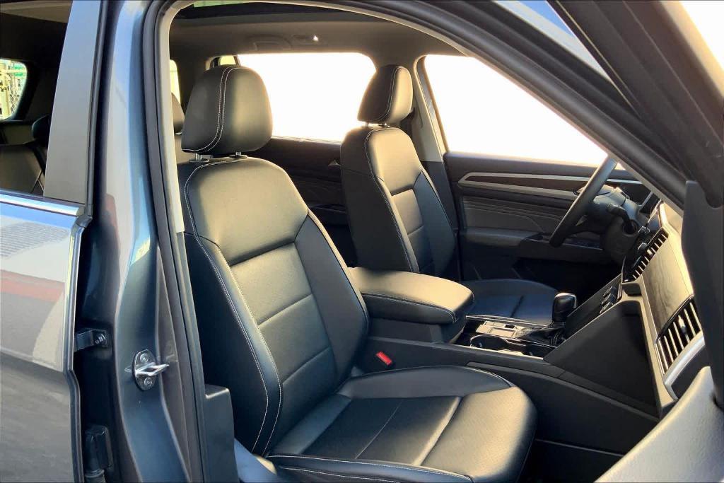 used 2022 Volkswagen Atlas car, priced at $25,995