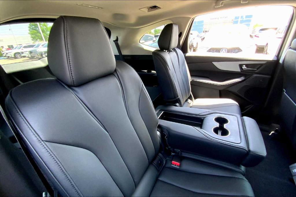 used 2025 Acura MDX car, priced at $48,895