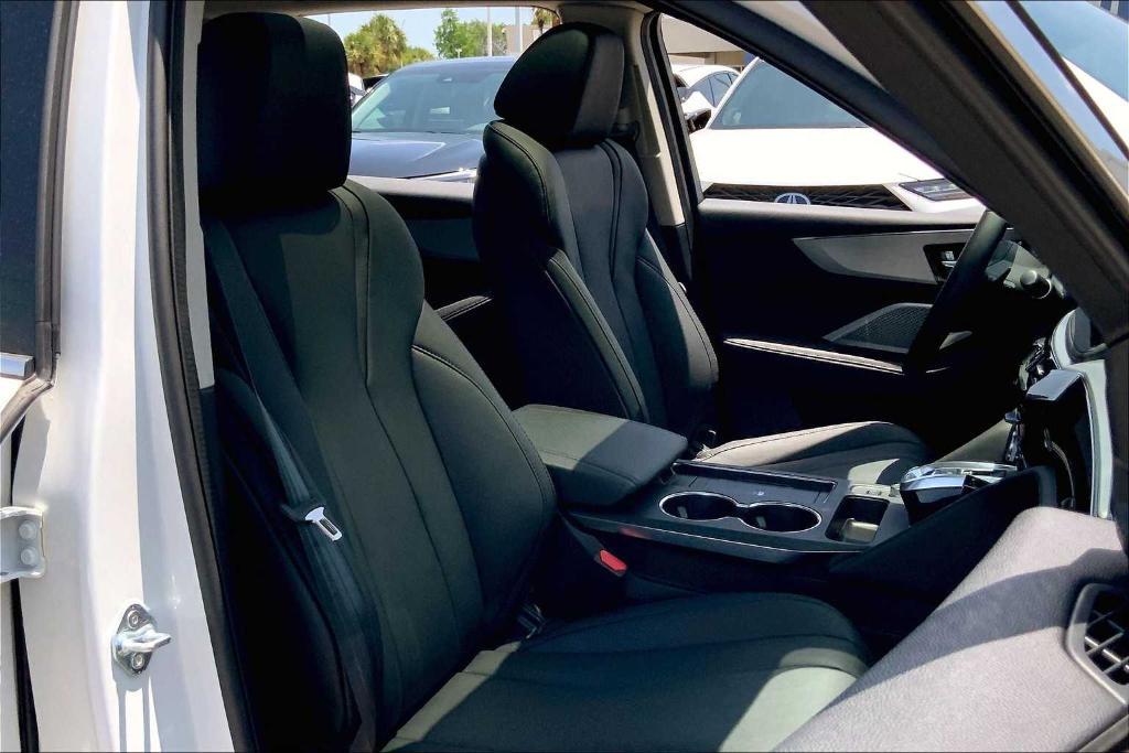 used 2025 Acura MDX car, priced at $48,895