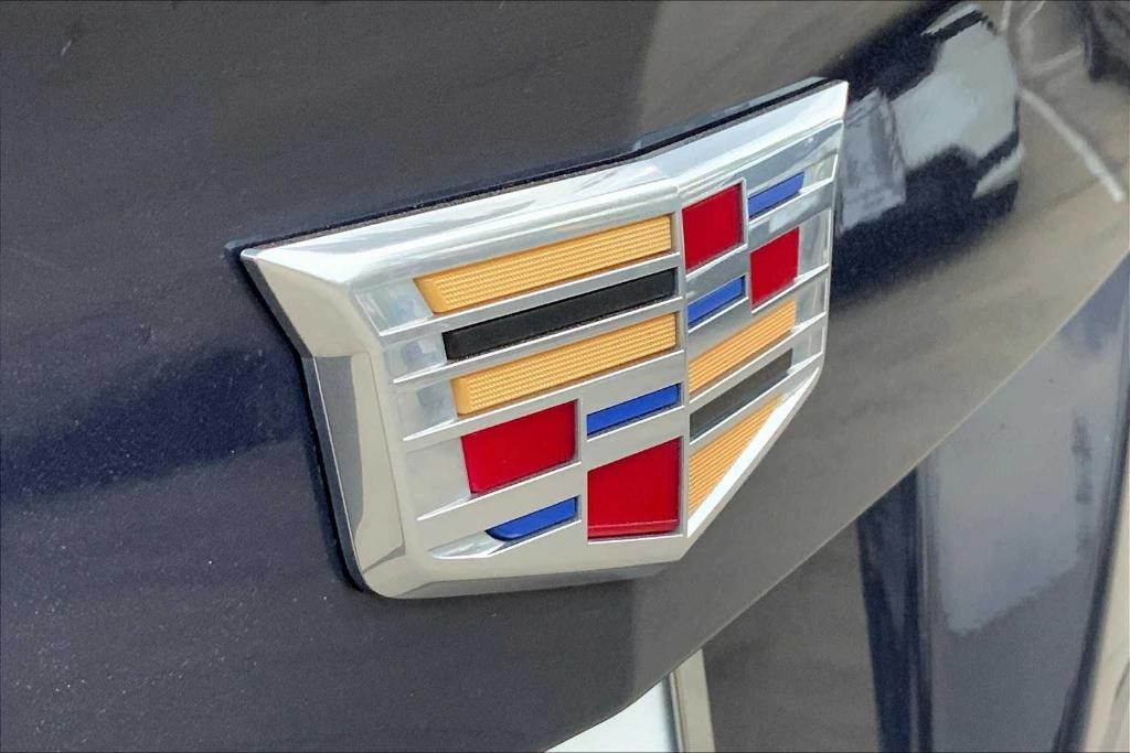 used 2025 Cadillac XT4 car, priced at $40,495