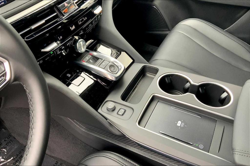 new 2025 Acura MDX car, priced at $55,350