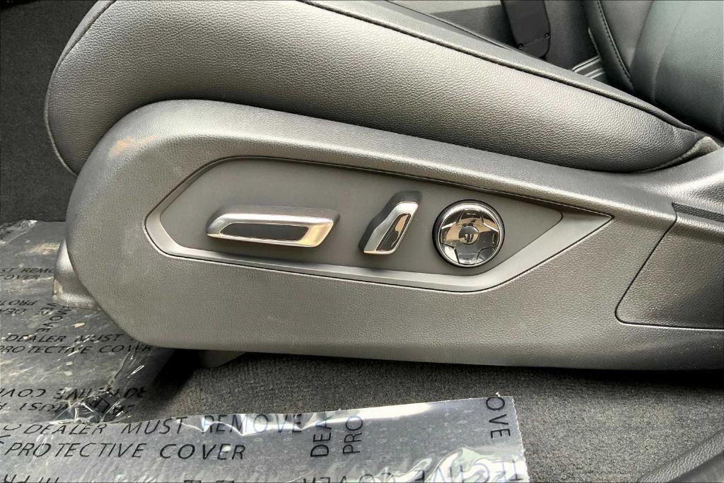 new 2025 Acura MDX car, priced at $55,350