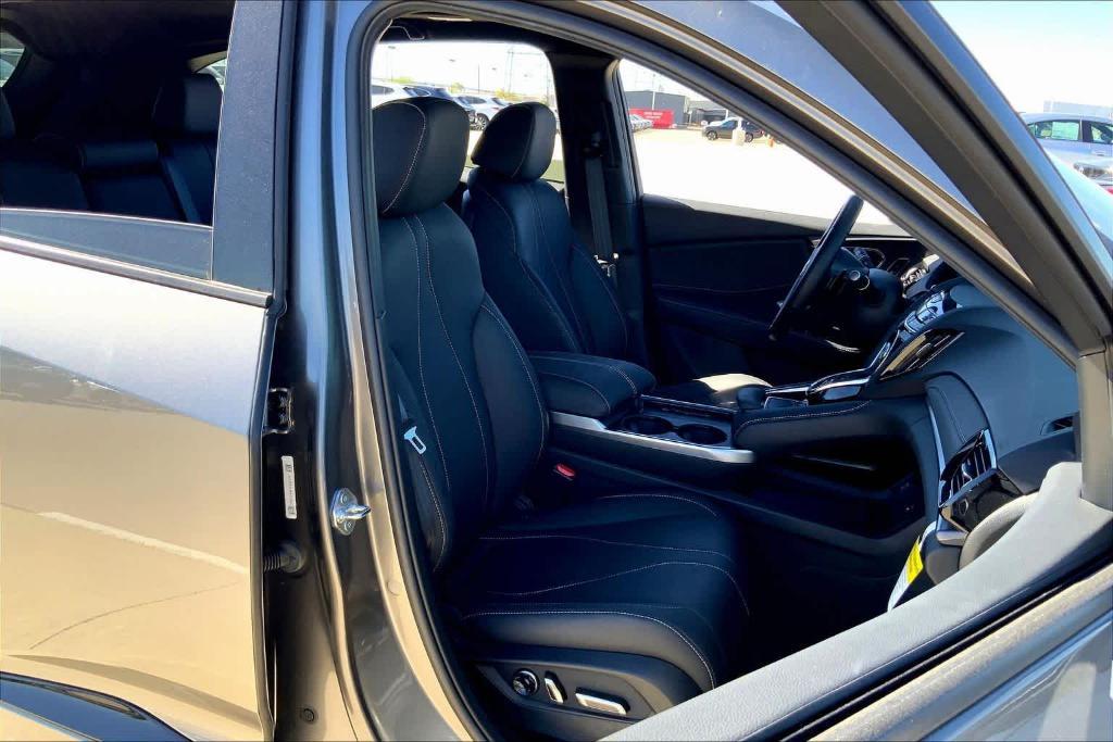 used 2025 Acura RDX car, priced at $40,495