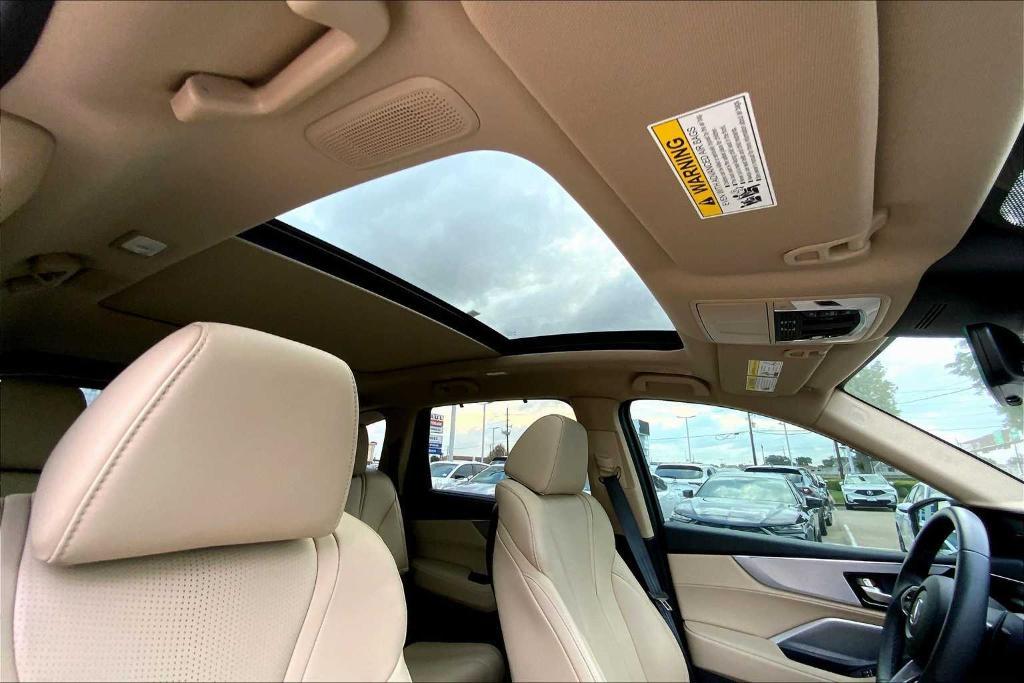 used 2025 Acura MDX car, priced at $53,495
