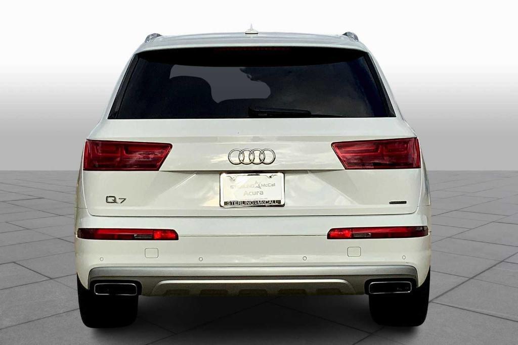 used 2019 Audi Q7 car, priced at $27,495