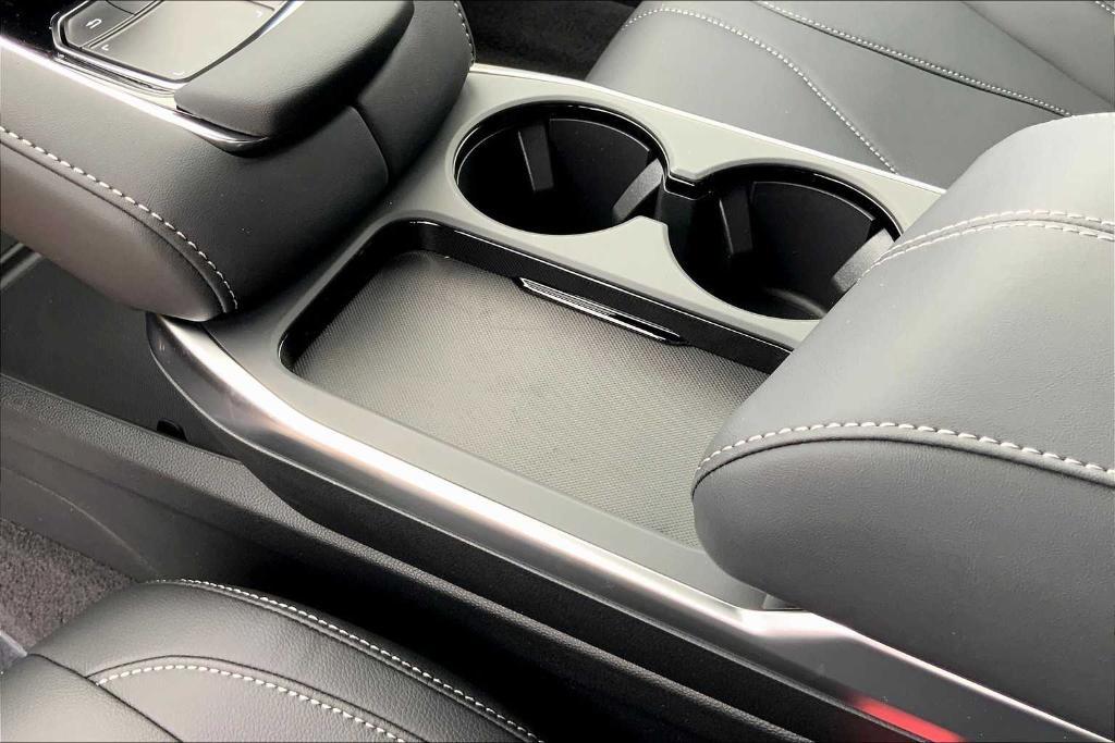 new 2025 Acura RDX car, priced at $46,650