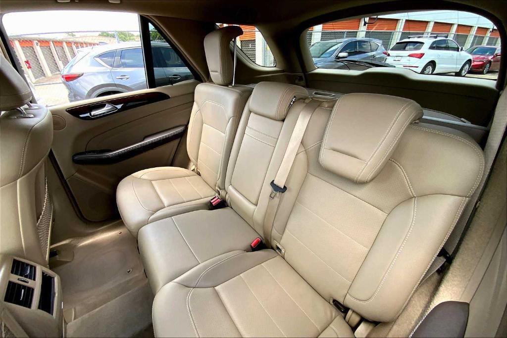 used 2015 Mercedes-Benz M-Class car, priced at $12,995