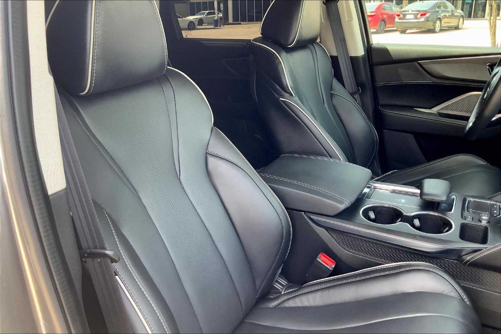 used 2024 Acura MDX car, priced at $53,495