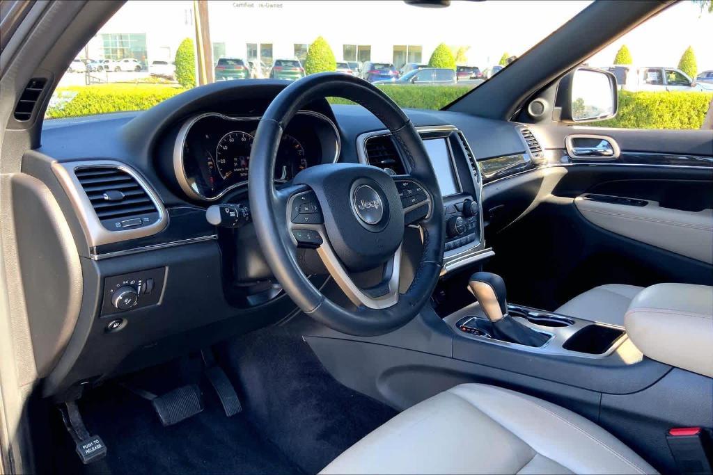 used 2016 Jeep Grand Cherokee car, priced at $16,995