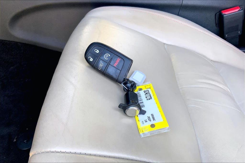 used 2016 Jeep Grand Cherokee car, priced at $16,995