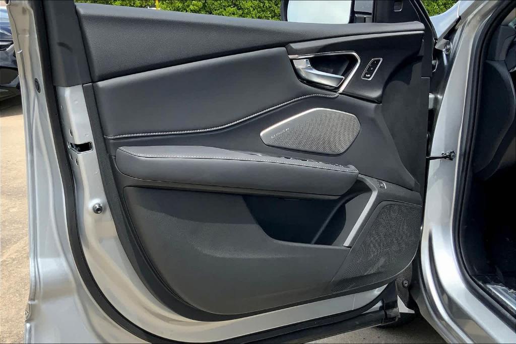 new 2025 Acura RDX car, priced at $53,800