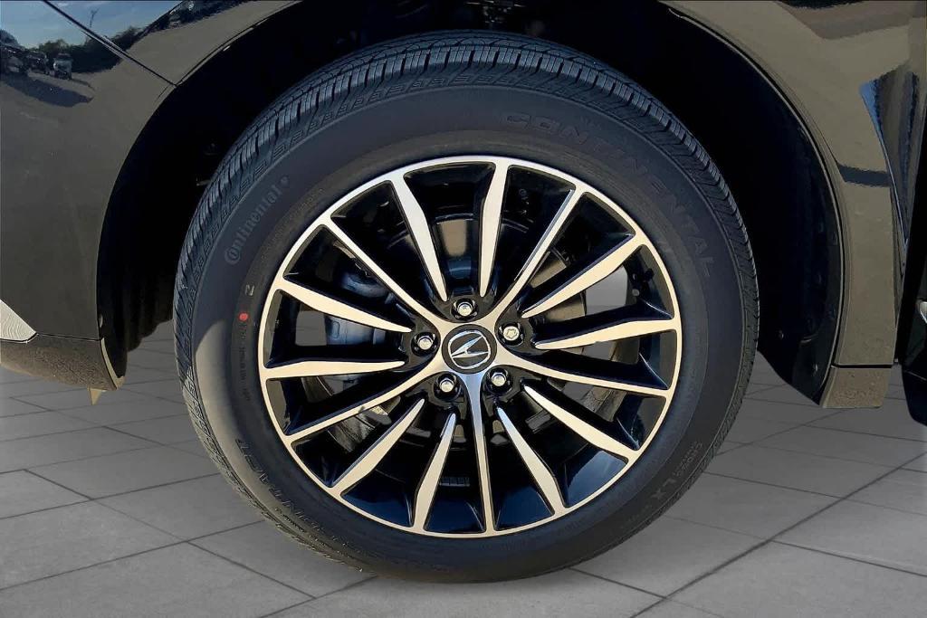 new 2025 Acura RDX car, priced at $54,400