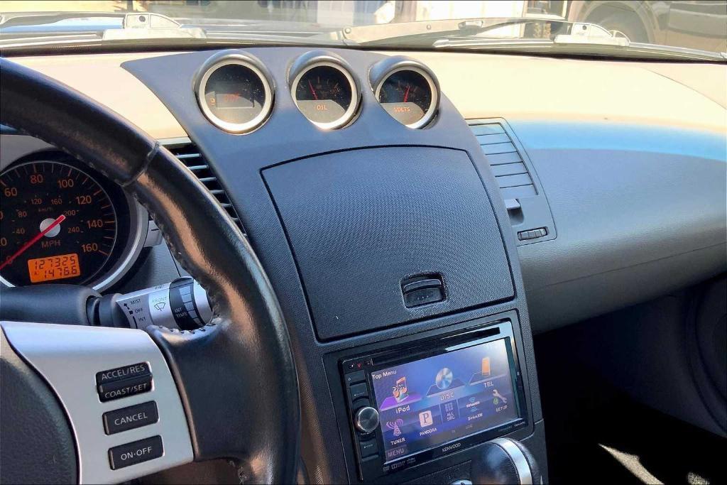 used 2007 Nissan 350Z car, priced at $10,495