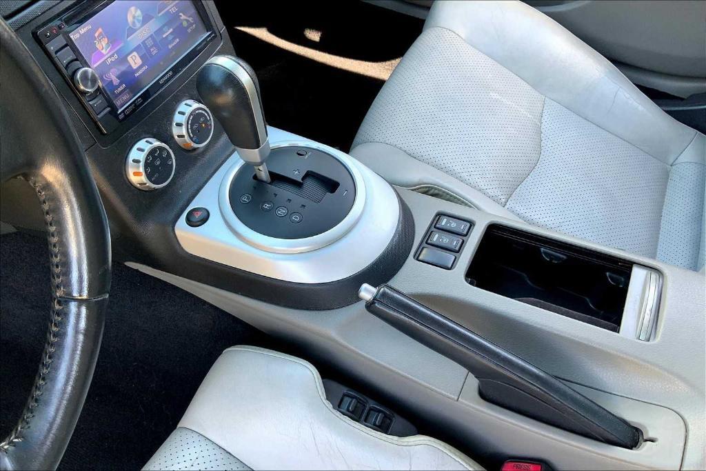 used 2007 Nissan 350Z car, priced at $10,495