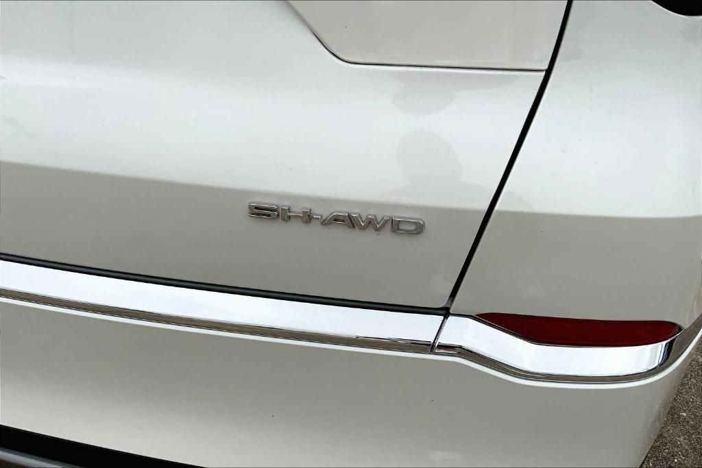 used 2025 Acura MDX car, priced at $49,495