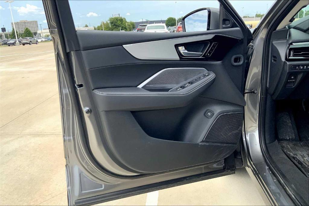 used 2025 Acura MDX car, priced at $52,995