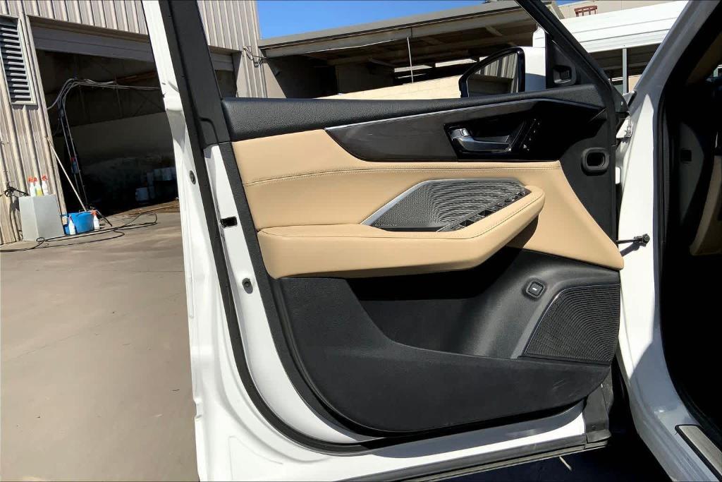 used 2022 Acura MDX car, priced at $38,995