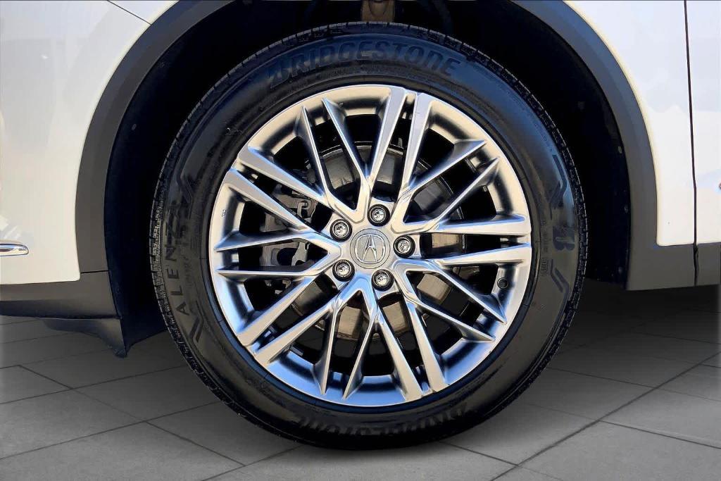 used 2022 Acura MDX car, priced at $38,995