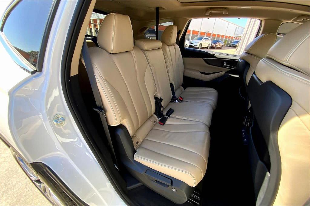 used 2022 Acura MDX car, priced at $38,995