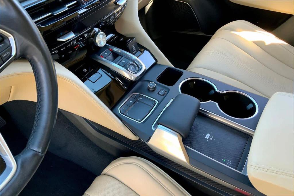 used 2022 Acura MDX car, priced at $38,995