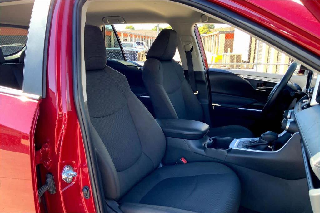 used 2025 Toyota RAV4 Hybrid car, priced at $32,495