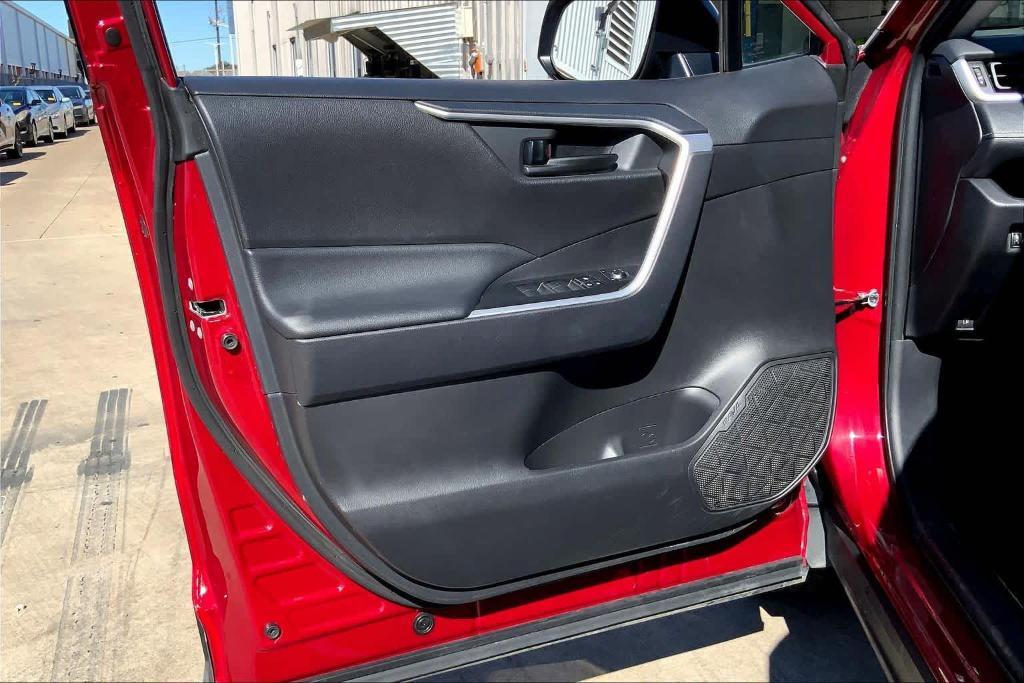 used 2025 Toyota RAV4 Hybrid car, priced at $32,495