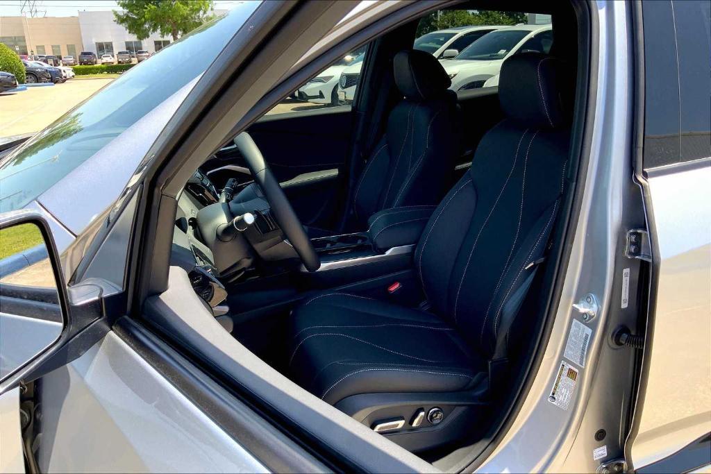 new 2025 Acura RDX car, priced at $46,050
