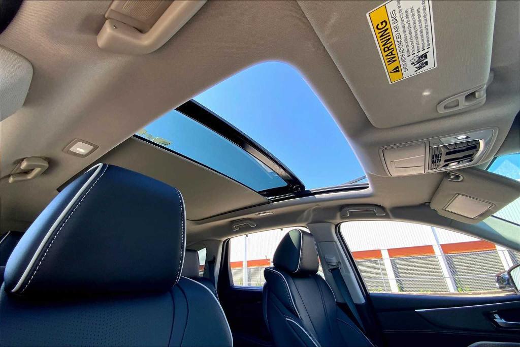 used 2024 Acura MDX car, priced at $55,495