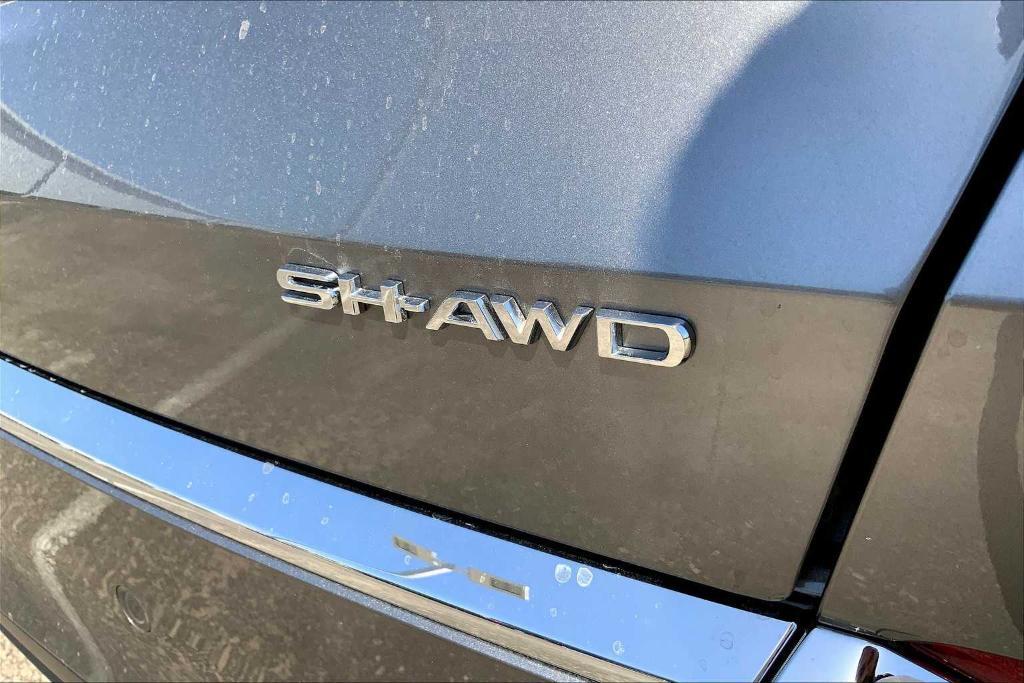 used 2024 Acura MDX car, priced at $55,495