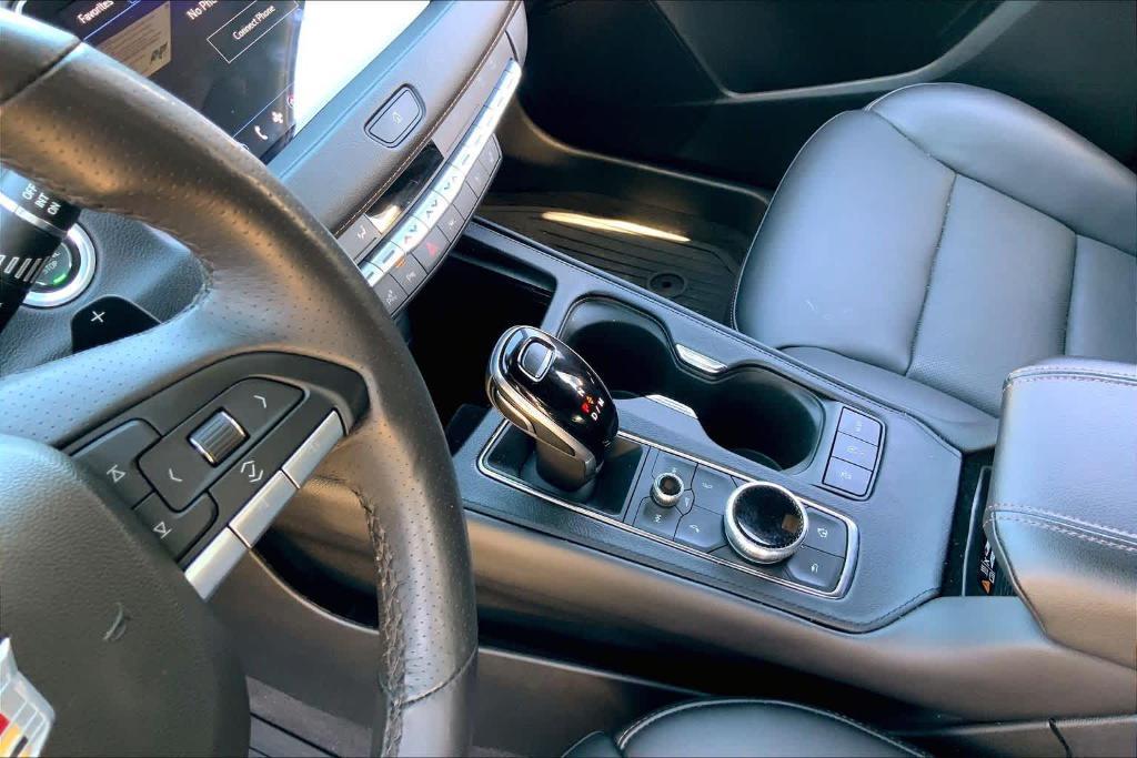 used 2022 Cadillac XT4 car, priced at $28,295