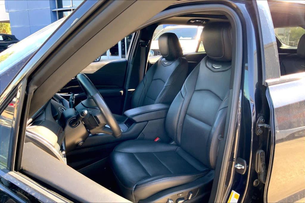 used 2022 Cadillac XT4 car, priced at $28,295