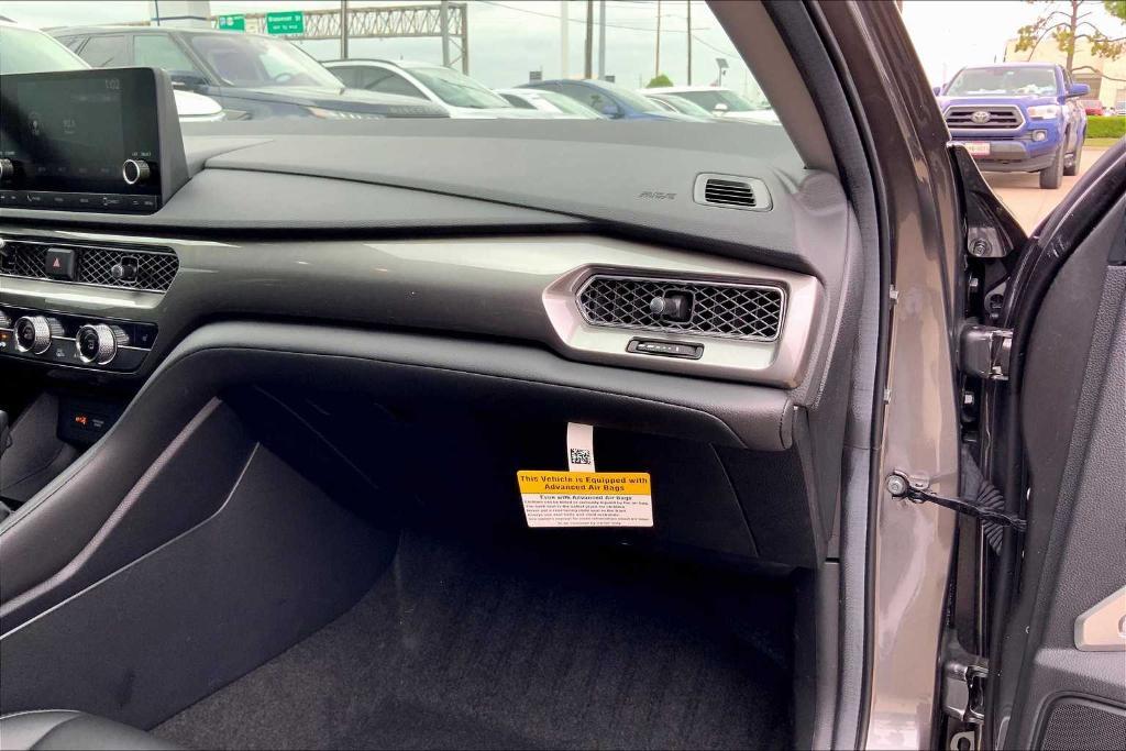 used 2025 Acura Integra car, priced at $32,995